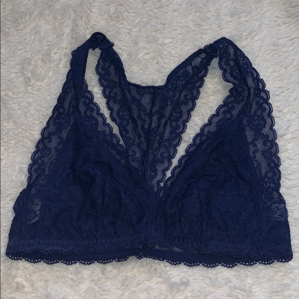 navy blue Victoria secret bralette